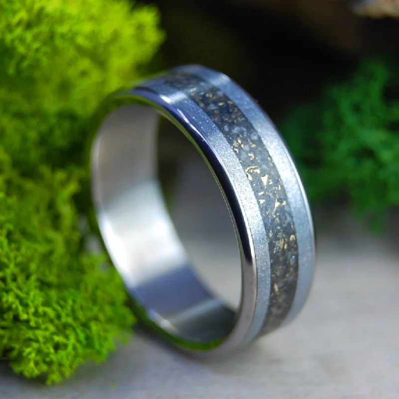 East Sussex England In Gold And Lava | Men's Crushed Gold, Beach Sand, Lava & Silver Wedding Ring