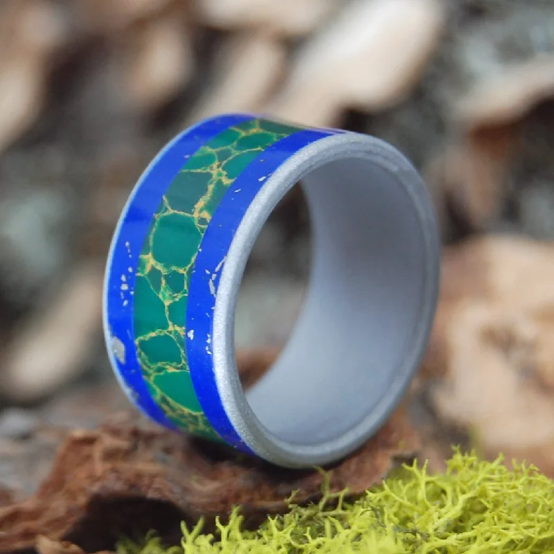 Heart Of Gold | Men's Lapis Lazuli Stone, Gold Webbed Egyptian Jade & Titanium Wedding Ring