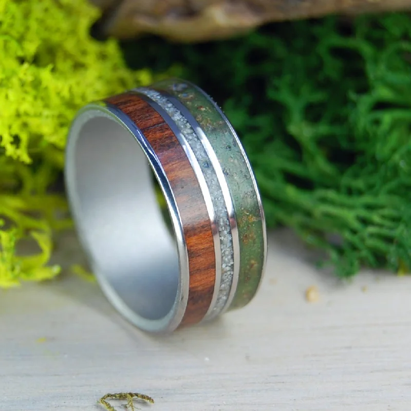 High In Aruba I | Men's Marijuana, Snakewood, Beach Sand & Titanium Wedding Ring