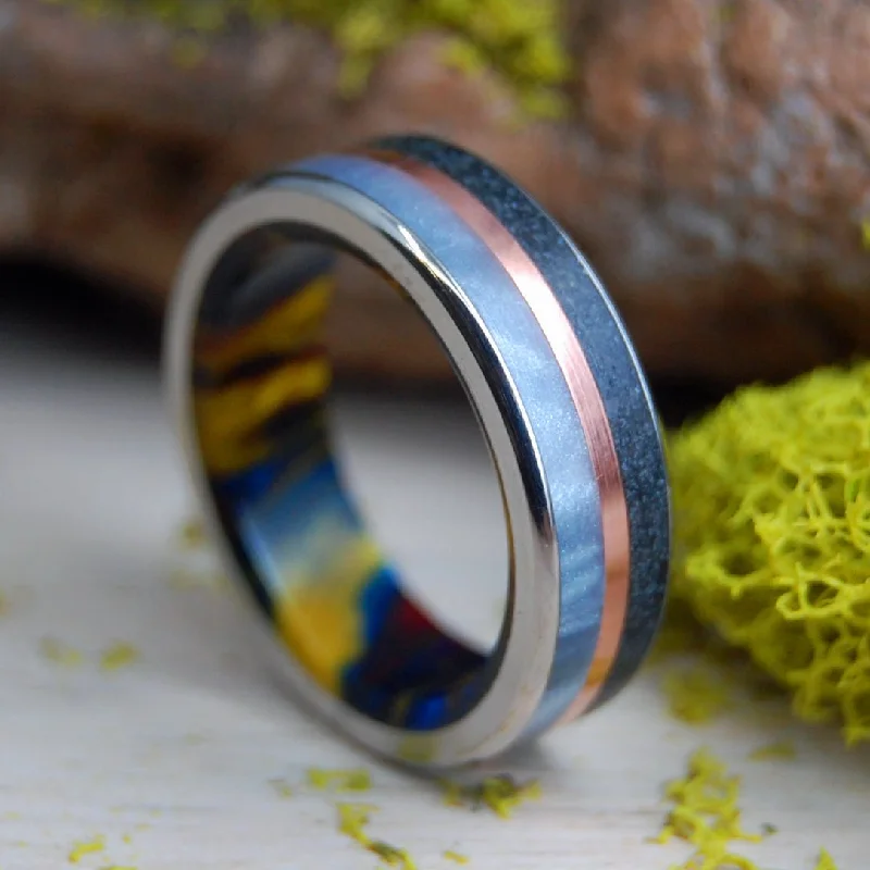 Icelandic Lava Burst | Men's Copper, Gray Marbled Opalescent, Icelandic Lava & Titanium Wedding Ring