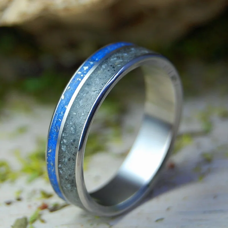 Lake Tahoe With Silver Flecks | Men's Lake Tahoe Beach Pebbles, Silver Flecks & Titanium Wedding Ring