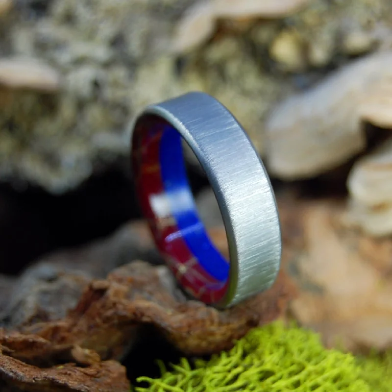 Meet Me Half Way Vertical | Men's Lapis, Red Jasper & Titanium Wedding Ring