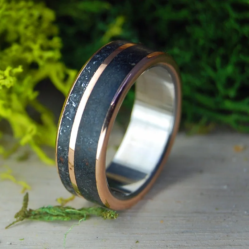 Meteorite Y Lava | Men's Meteorite, Lava & Titanium Wedding Ring