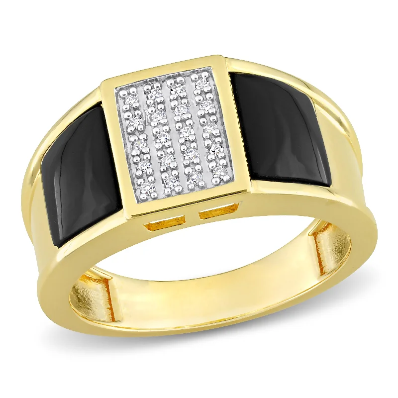 Miadora 2ct TGW Square Black Onyx and 1/10ct TDW Diamond Mens Ring in Yellow Silver