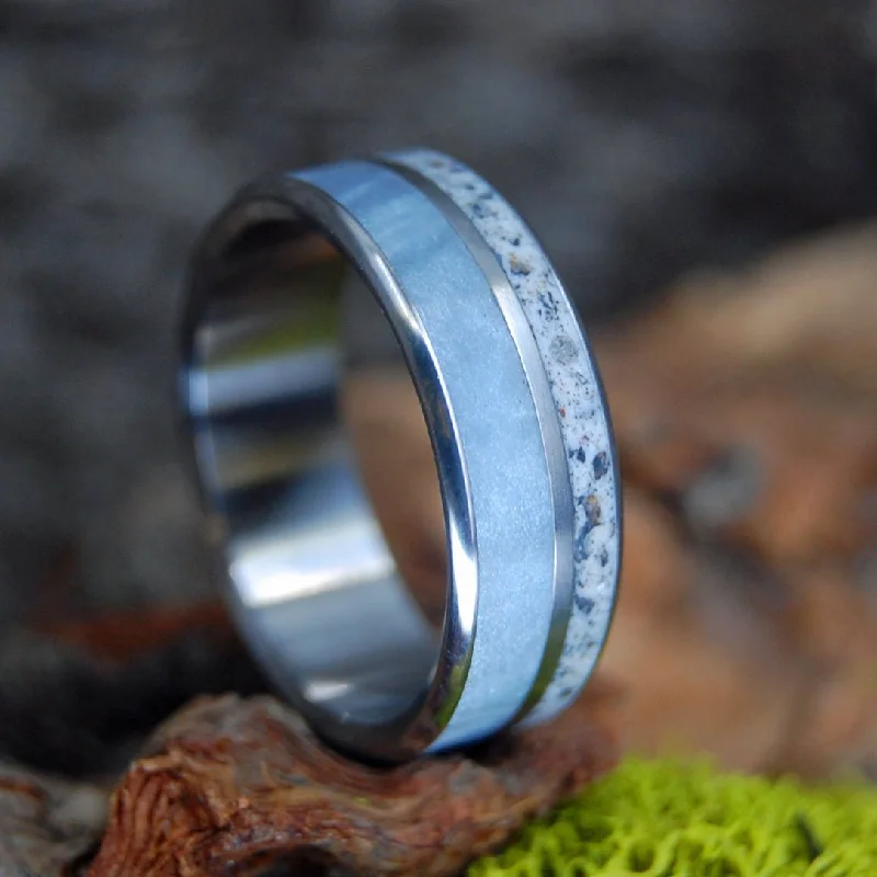 Puerto Rican Sea Mist | Men's Beach Sand, Marbled Resin & Titanium Wedding Ring