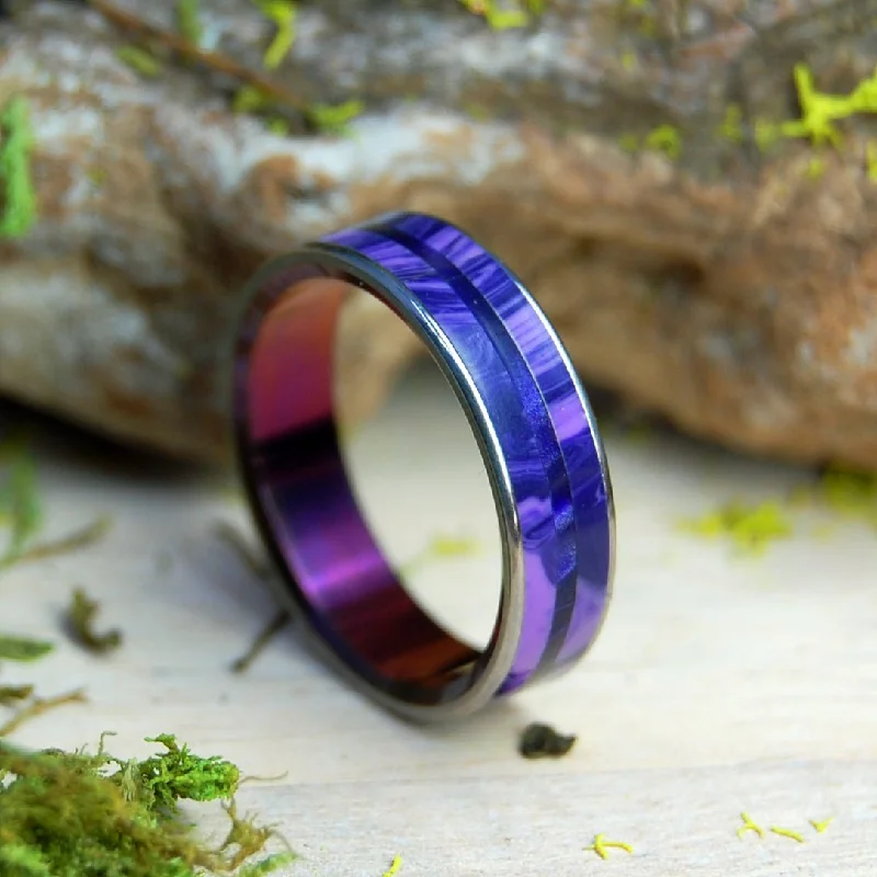 Purple Love In London | Men's Charoite Stone, Opalescent & Titanium Wedding Ring