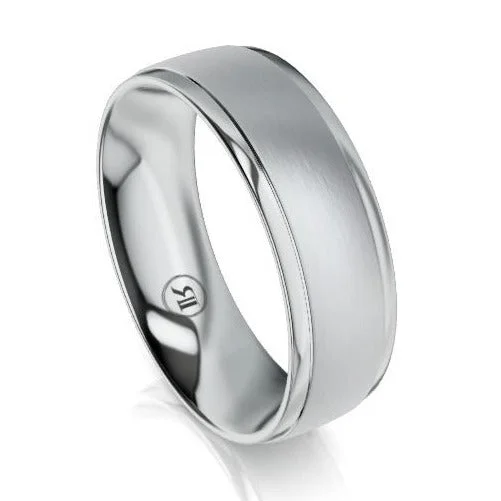 The Carlisle Platinum Wedding Ring