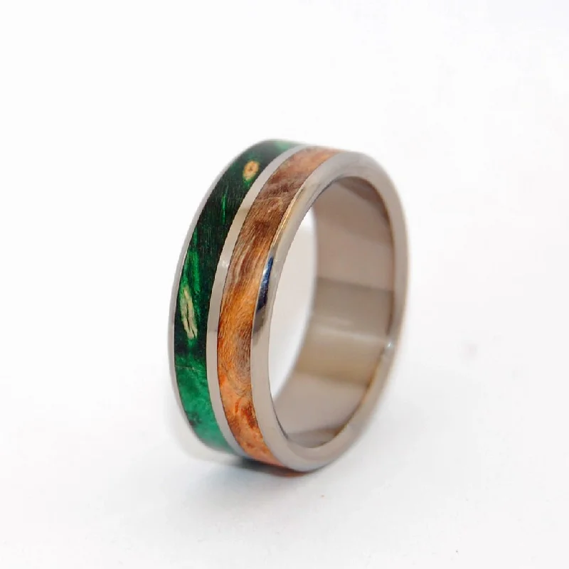 Giving Tree | Men's Green Box Elder Wood, Light Maple & Titanium Wedding Ring