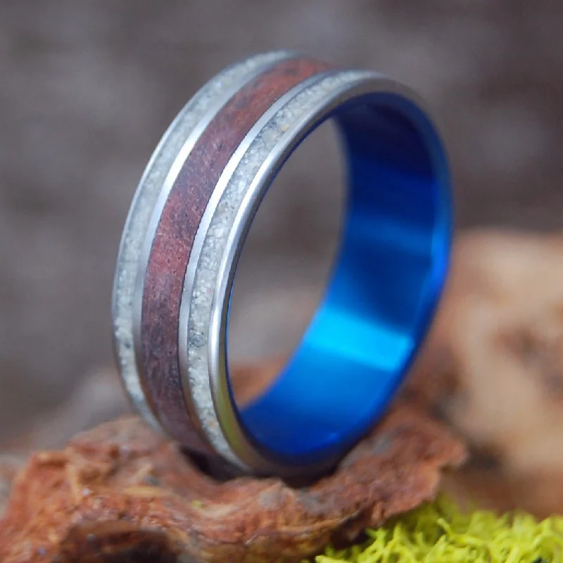 Wood And Beach Blue | Men's Amboyna Burl, Beach Sand & Titanium Wedding Ring