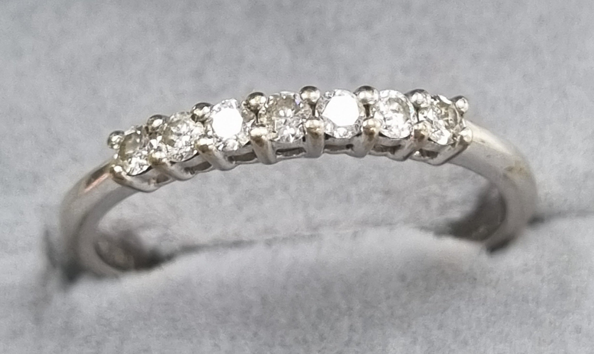 9ct White Gold Damond ring 0.25ct