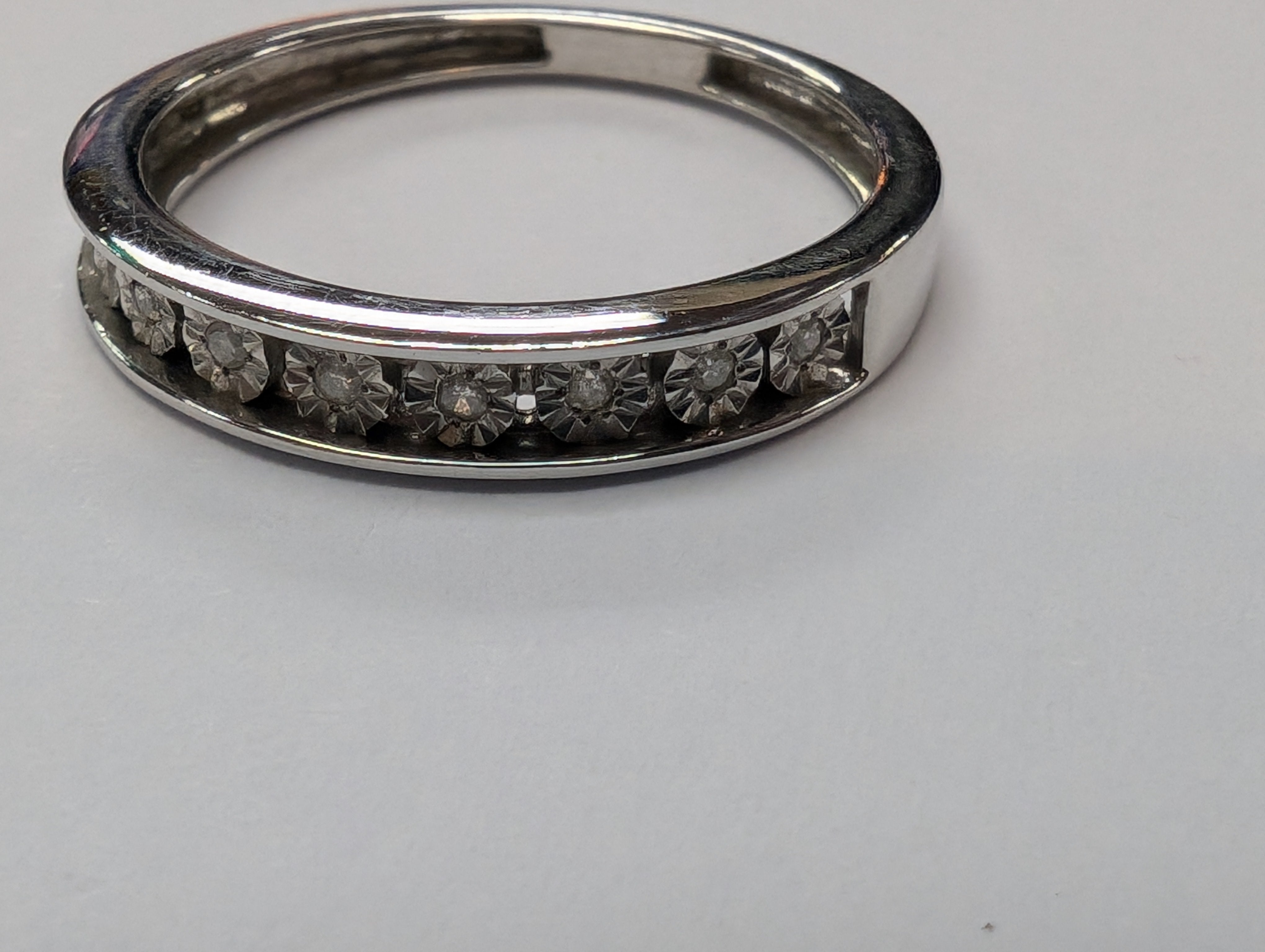 9CT WHITE GOLD DIAMOND RING SIZE L PRESTON STORE