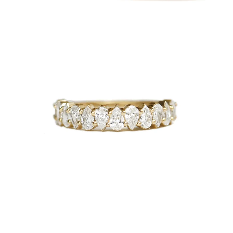 Alternating Pear Diamond Mosaic Band