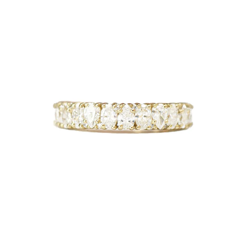 Oval & Pear Confetti Diamond Mosaic Band