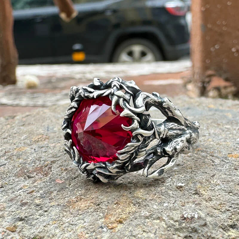 Thorns Gem-set Sterling Silver Gothic Ring